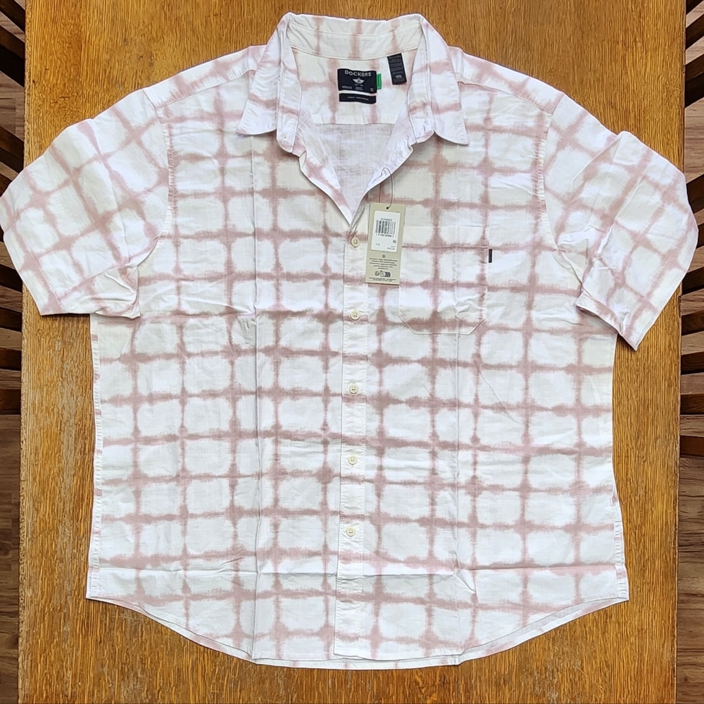 NWT Dockers Regular Fit Button front shirt size XXL